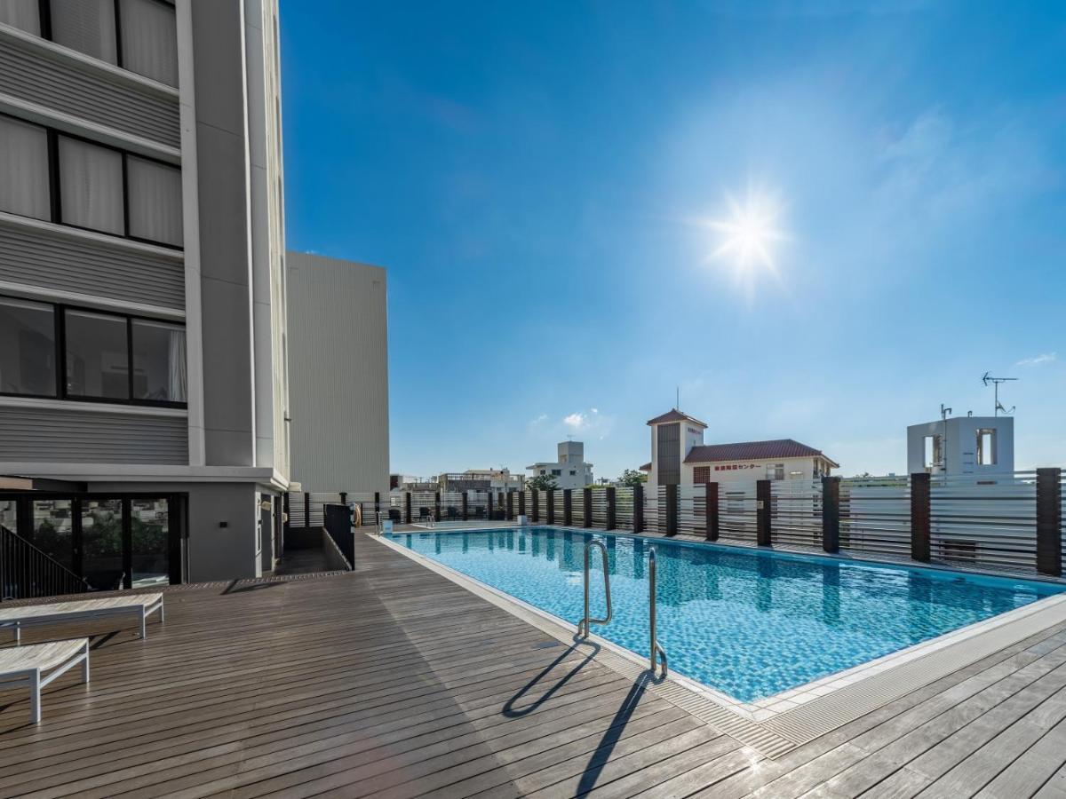 Hyatt Regency Naha, Okinawa Hotel Ngoại thất bức ảnh Rooftop pool