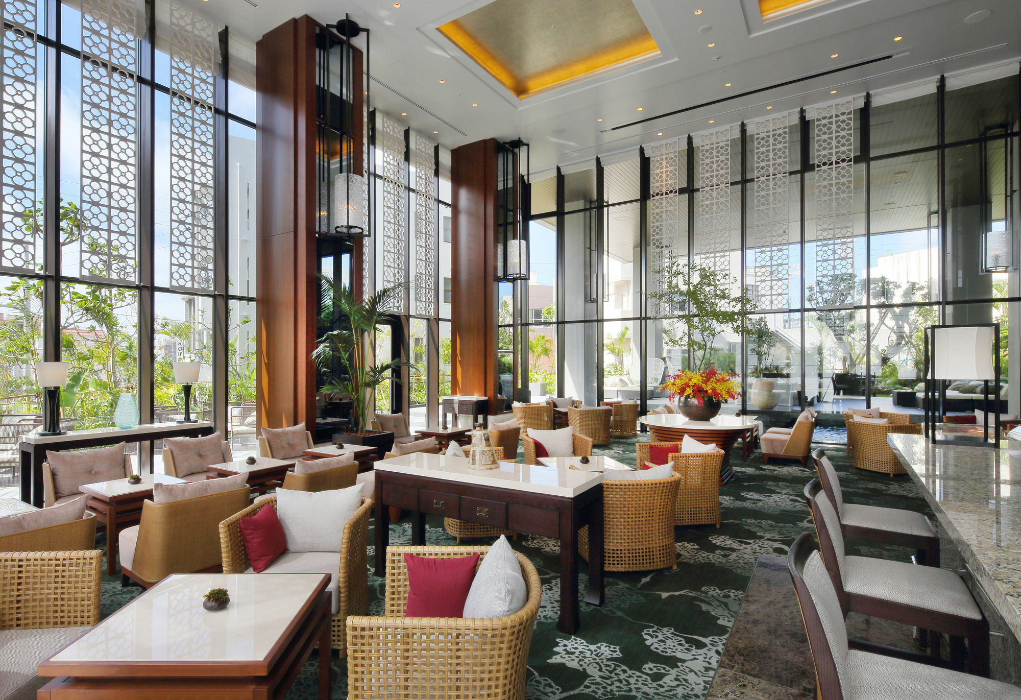 Hyatt Regency Naha, Okinawa Hotel Ngoại thất bức ảnh The lobby